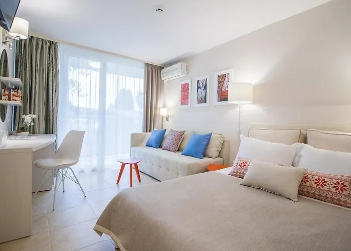 מלון Kaliakra Mare 4*